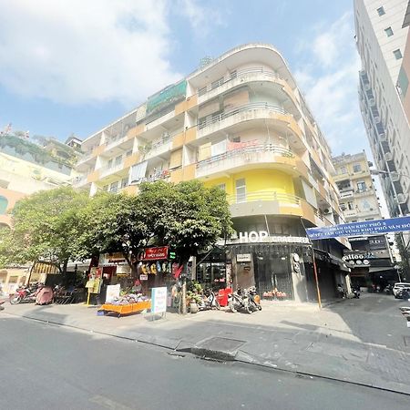 Ductaigallery'S Apt & Hidden In Bui Vien St Thành Pho Ho Chí Minh Esterno foto